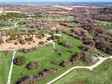 375 Victory Ln, Springtown, TX 76082 - photo 3