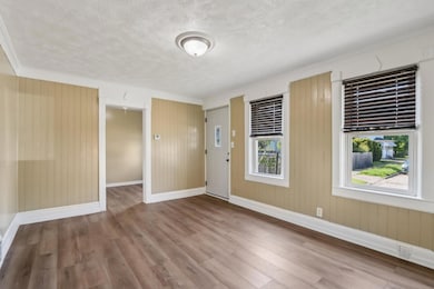 7-web-or-mls-16th Ave-3105-007