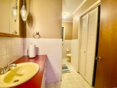 1341 Peppertree Ln, Camden, AR 71701 - photo 6