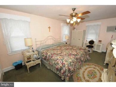 529 E Manoa Rd, Havertown, PA 19083 - photo 7