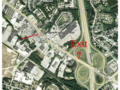 287 Amherst St, Nashua, NH 03063 - photo 2