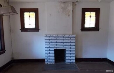 4751 Lee Ave, Saint Louis, MO 63115 - photo 3