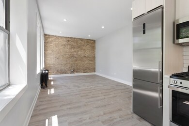 1320 W Birchwood Ave unit 1, Chicago, IL 60626 - photo 2