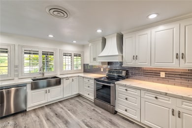 216 Canyon Dr, Las Vegas, NV 89107 - photo 7