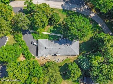 214 Forrest Hill Rd, Hodgenville, KY 42748 - photo 2