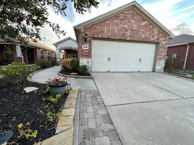 2914 Cone Flower Dr, Richmond, TX 77469 - photo 2