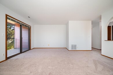 8013 Xerxes Ave S unit B206, Minneapolis, MN 55431 - photo 6