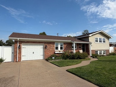 2208 24th St, Great Bend, KS 67530 - photo 2