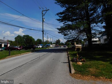 101 Garris Rd, Downingtown, PA 19335 - photo 4