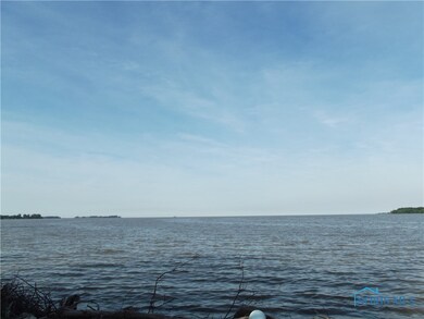 2933 111th St, Toledo, OH 43611 - photo 3