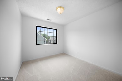 7013 Birkenhead Place unit F, Alexandria, VA 22315 - photo 7