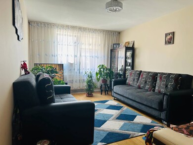 2620 E 13th St unit 4D, Brooklyn, NY 11235 - photo 2