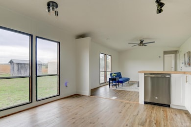 195 Dews Rd, Hurt, VA 24563 - photo 6