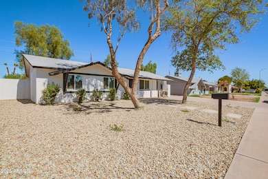 628 E Papago Dr, Tempe, AZ 85281 - photo 3