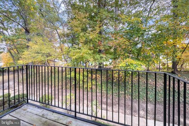 6311 Fenestra Ct unit 137B, Burke, VA 22015 - photo 3