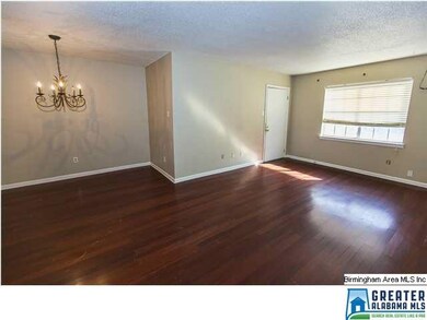 3421 Sandner Ct C in Homewood! Nice, bright living