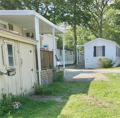 833 Forest Park, Middletown, RI 02842 - photo 3