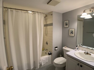 149 Beaconsfield Rd unit A4, Brookline, MA 02445 - photo 6
