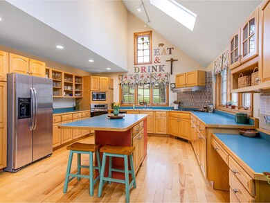 1091 Southview Dr, Richmond, VT 05477 - photo 6