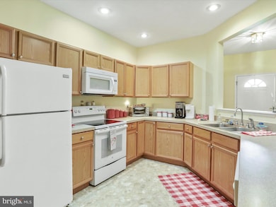 615 Allegheny Cir, Woodstock, VA 22664 - photo 7