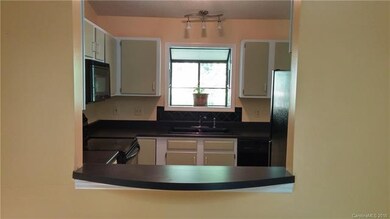 Kitchen pass-thru