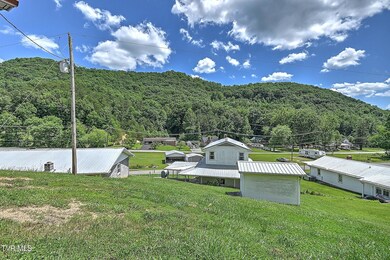 289 Hilton Rd, Gate City, VA 24251 - photo 7