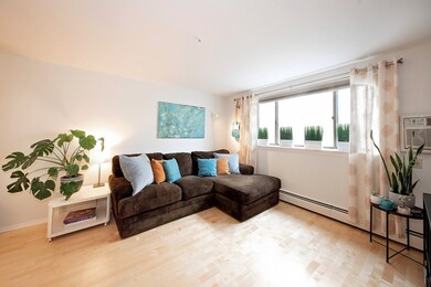 25 Linden Ave unit 2, Somerville, MA 02143 - photo 5