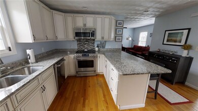 17 Kennedy Ave, Cranston, RI 02920 - photo 4