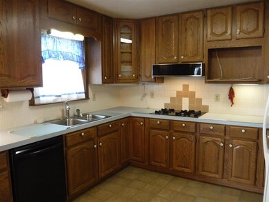 2702 Pontiac Dr, Alamogordo, NM 88310 - photo 3