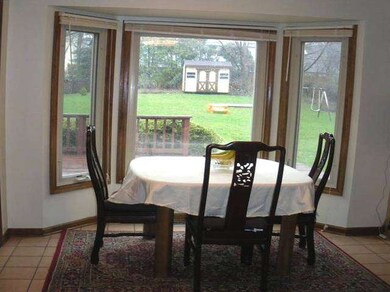 2400 Thaxton Ct, Naperville, IL 60565 - photo 7