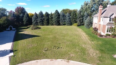 2515 Pine Cone Ct, Naperville, IL 60565 - photo 6