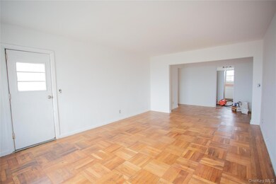 345 Shore Rd unit 1D, Long Beach, NY 11561 - photo 4