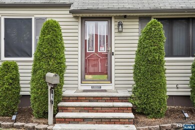 19 Orange Ave, Elmwood Park, NJ 07407 - photo 3