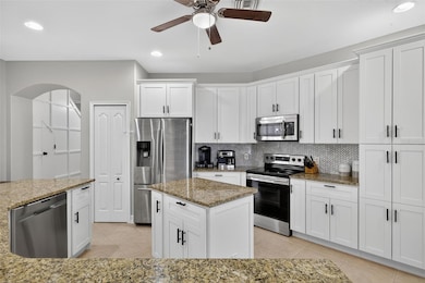 11945 Country Day Cir, Fort Myers, FL 33913 - photo 7