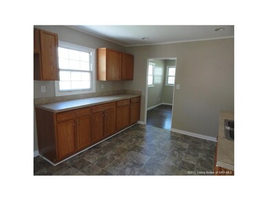 1721 Millerwood Dr, New Albany, IN 47150 - photo 5