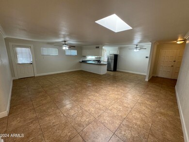 401 E Ellis Dr, Tempe, AZ 85282 - photo 5