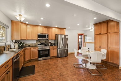 1826 E 1950 S, Ogden, UT 84401 - photo 4