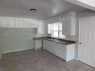 2123 S Laverne Ave, Fayetteville, AR 72701 - photo 4