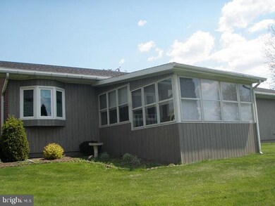 6339 Straw Acres Rd, Spring Grove, PA 17362 - photo 2