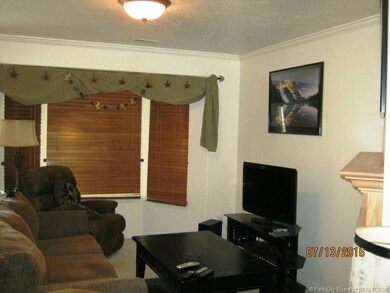 796 E Hamlet Cir N unit 91, Midway, UT 84049 - photo 4