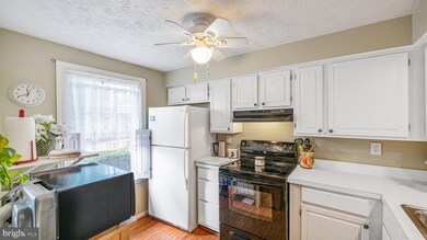 18922 Port Haven Place, Germantown, MD 20874 - photo 4