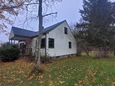 1322 Grandview Rd, Oil City, PA 16301 - photo 2