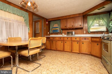 214 Dewey Ave, Williamstown, NJ 08094 - photo 7