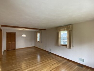 122 Hillcrest Rd, Waltham, MA 02451 - photo 5