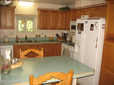 5552 Rafter Circle Kitchen 1