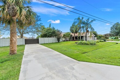 417 SW Whitmore Dr, Port Saint Lucie, FL 34984 - photo 4