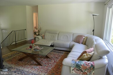 1808 Hopefield Rd, Silver Spring, MD 20905 - photo 6