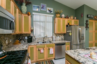 004_Kitchen