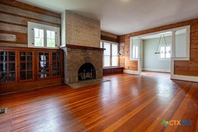 626 Burleson St, San Marcos, TX 78666 - photo 7