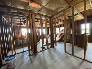 335 Maple Rd, Slingerlands, NY 12159 - photo 6